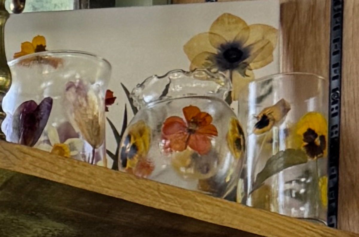 TH: Pressed Flower Vase